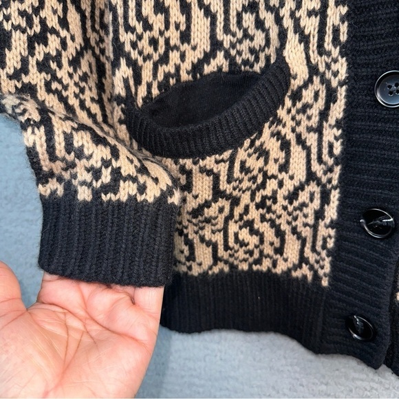 Elie Tahari Sweater Womens XS Cashmere‎ Animal Print Cardigan Formal Preppy - Picture 13 of 13